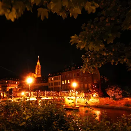 Grand Loft Avec Patio Proche Des Quais